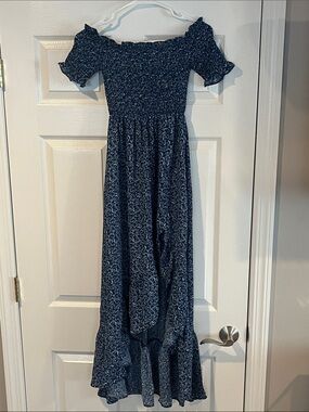 Francesca's Collections Navy Floral Smocked Maxi Dress